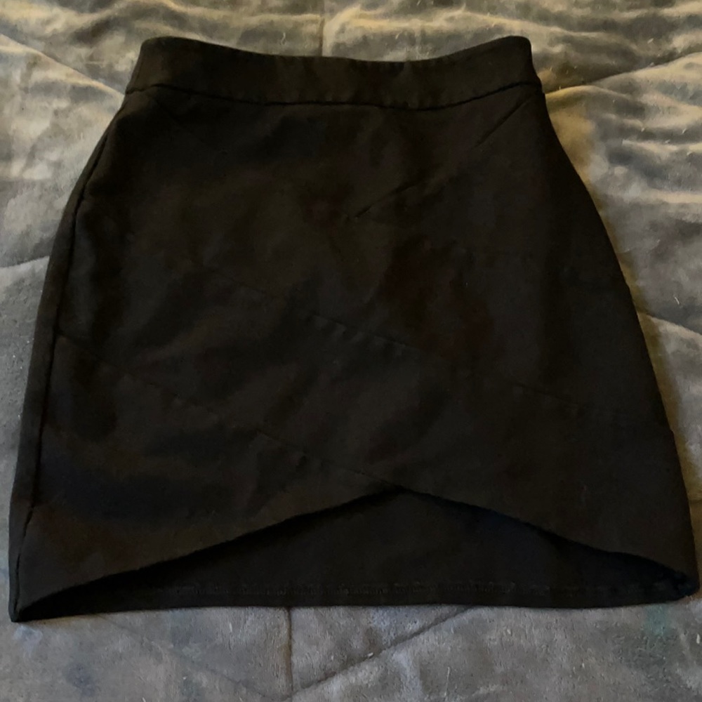 Gently used size small express pencil skirt